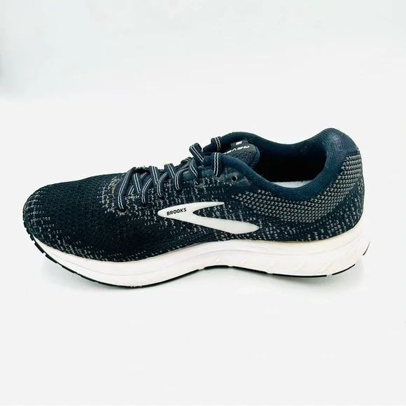 Brooks running shoes Revel 3 Running Shoes Black White Sneakers women size 7.5 - Picture 4 of 10